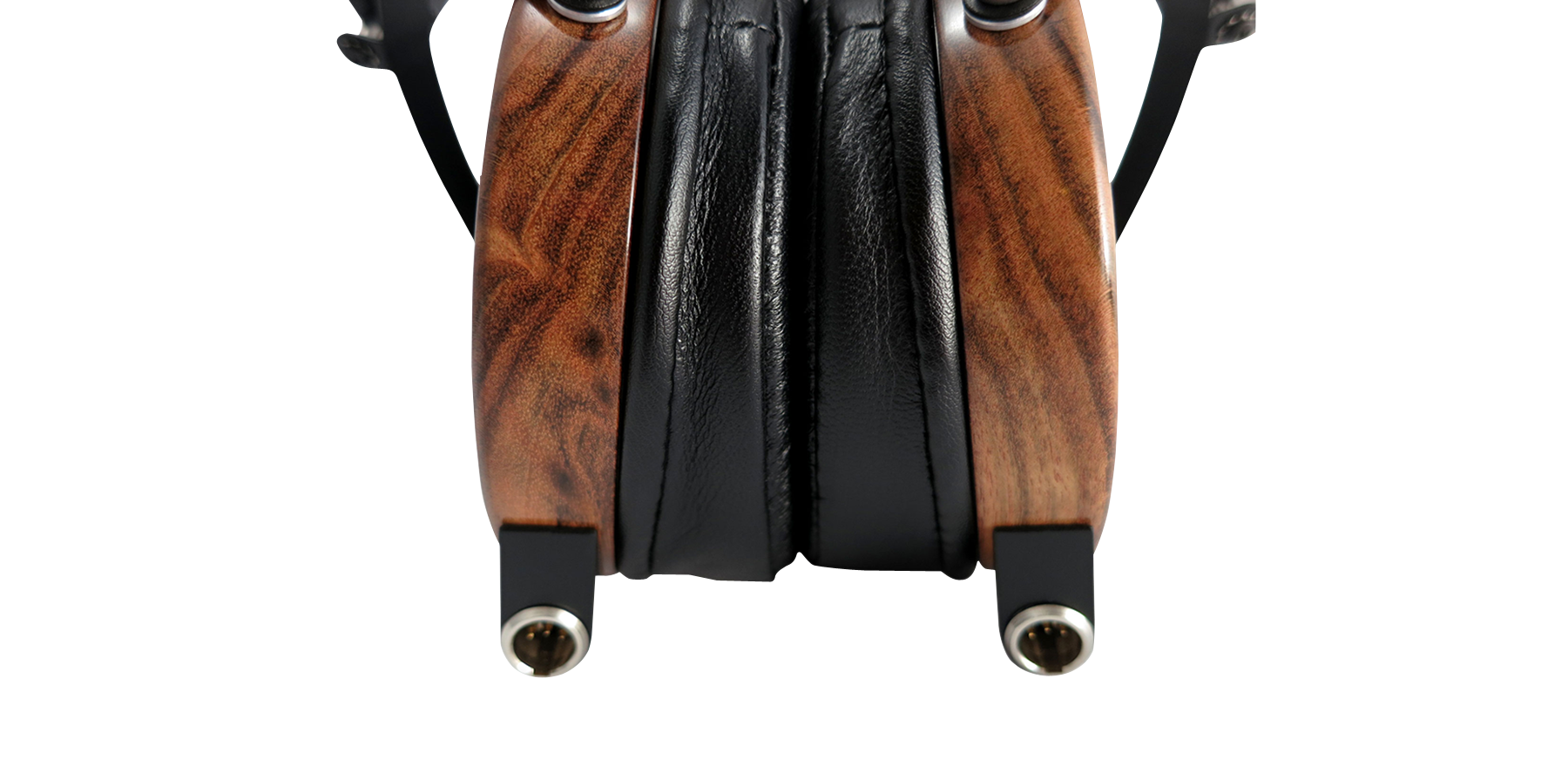 Audeze-LCD2-Rosewood-Leather-CloseUp-Wood